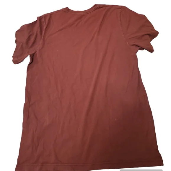 Celeste L Fangamer maroon Tee 100% cotton - Picture 2 of 4